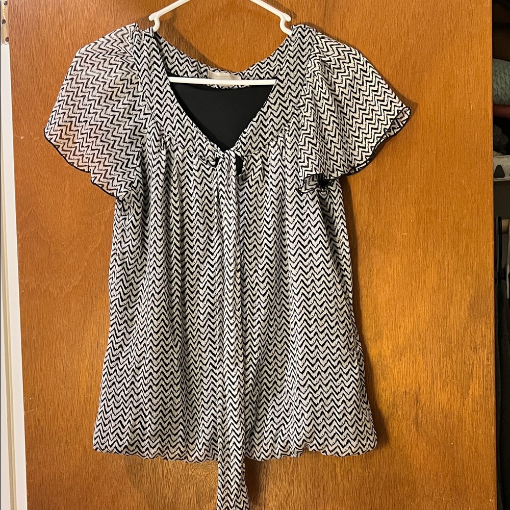 Dress Barn Black and White Zigzag Blouse